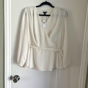 Ann Taylor off-white size 10 wrap top
